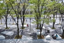 玻璃钢树池坐凳与UHPC树池坐凳存在哪些差异